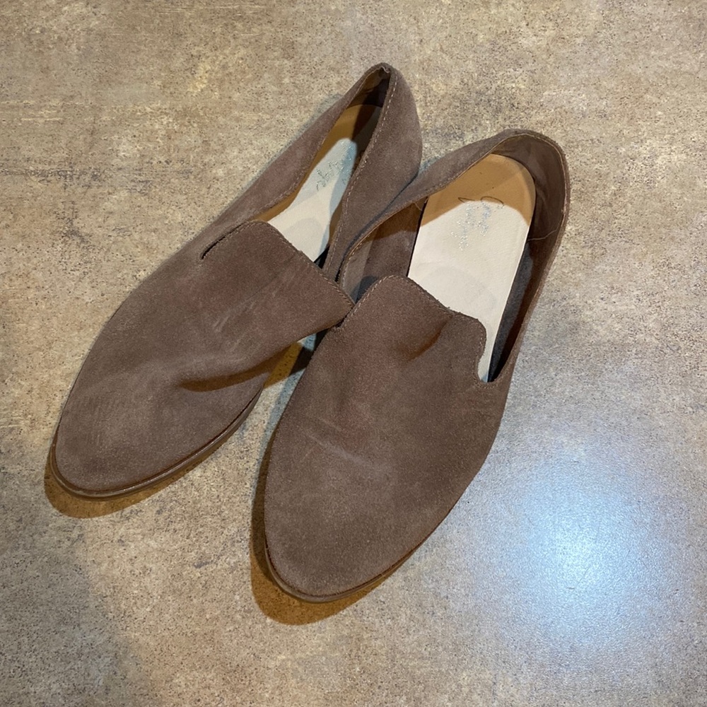 Women’s crown vintage shoes, size 7 1/2